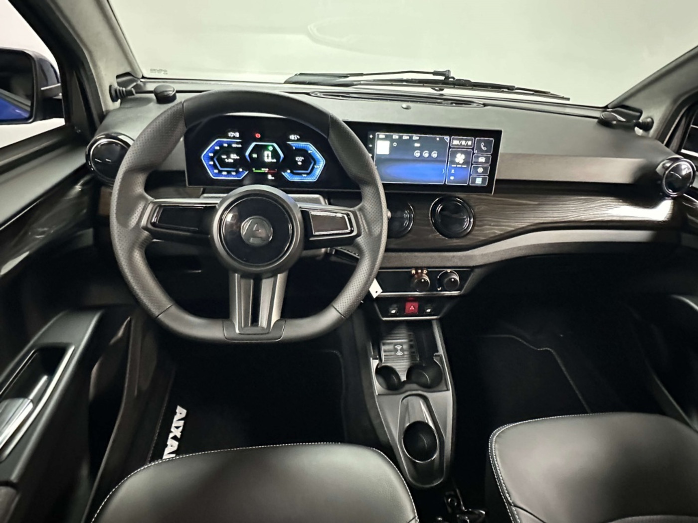 Foto van Aixam E-crossover | Digitaal Dashboard