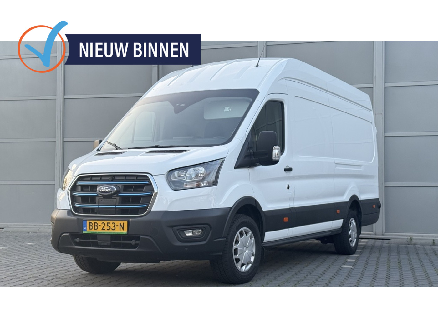 Ford Transit 350 L4H3/ 68KWH 2024 - voorkant