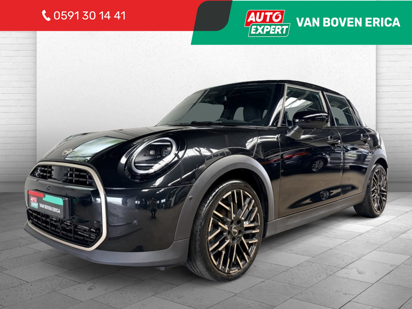 Mini Cooper 1.5 C Favoured 156PK Pakket L Camera 18" HK Audio HUD 2025 - voorkant