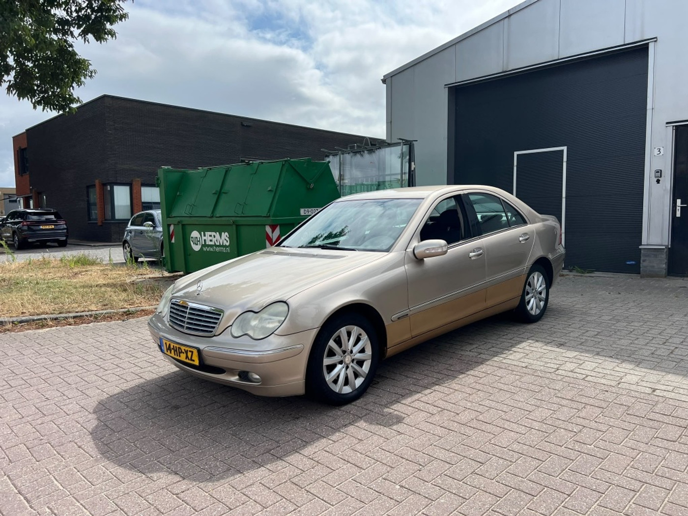 Foto van Mercedes-Benz C 180