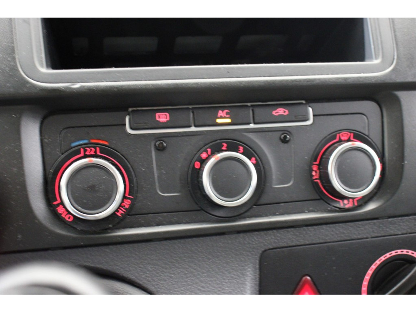 Foto van Volkswagen Transporter Kombi