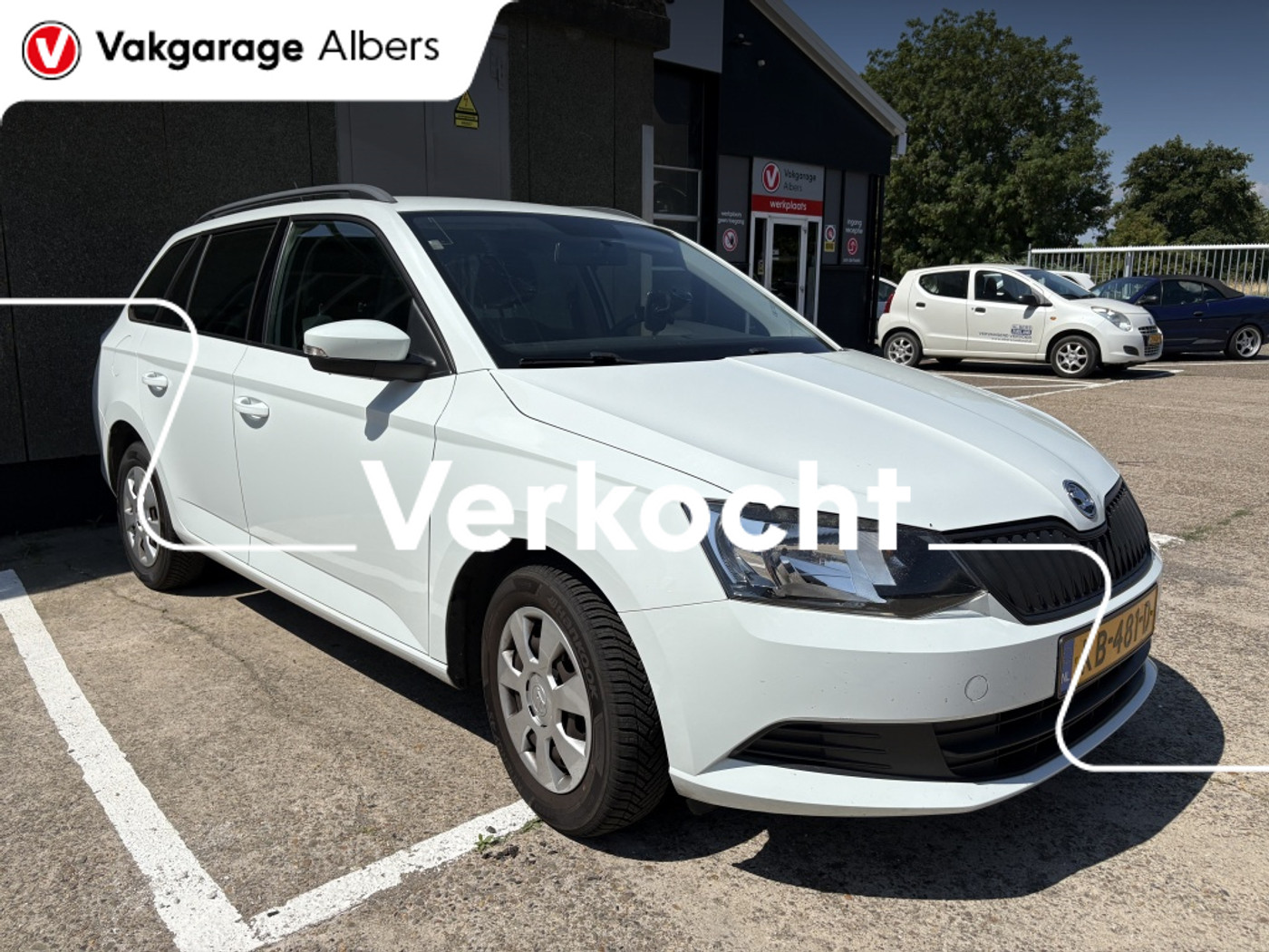 Skoda Fabia 1.0 MPI Active Airco | Bluetooth | LM Velgen 2016 - voorkant