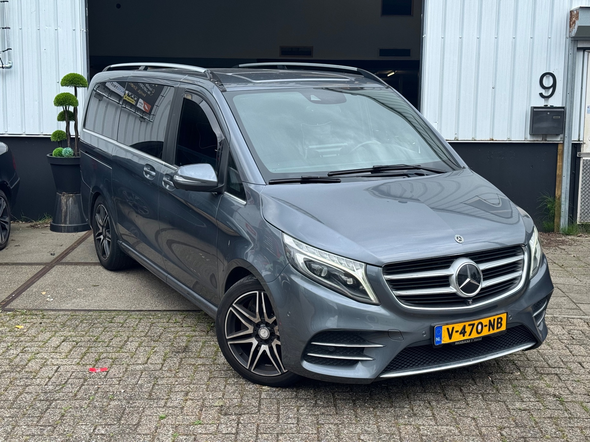 Foto van Mercedes-Benz V-klasse