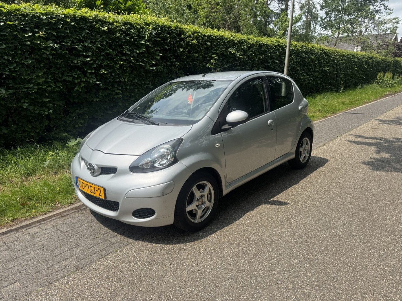 Toyota Toyota Aygo 1.0-12V Comfort Nav. 2011 - voorkant