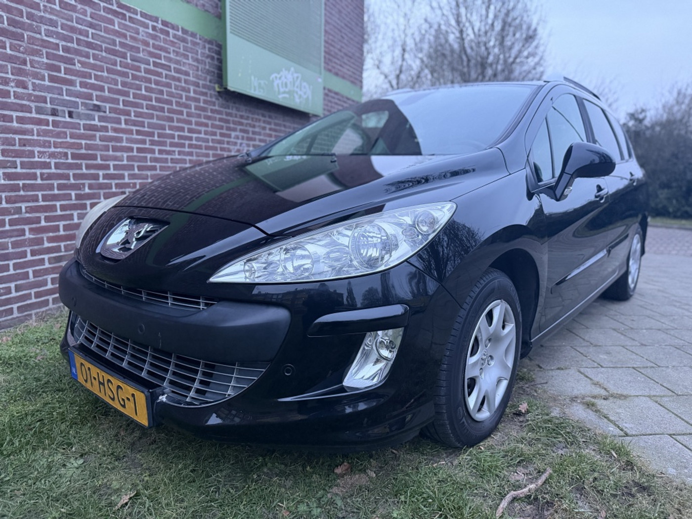 Peugeot 308 1.6 VTi XS Ecc|Cruise|Pano|T-haak|Nap 2009 - voorkant