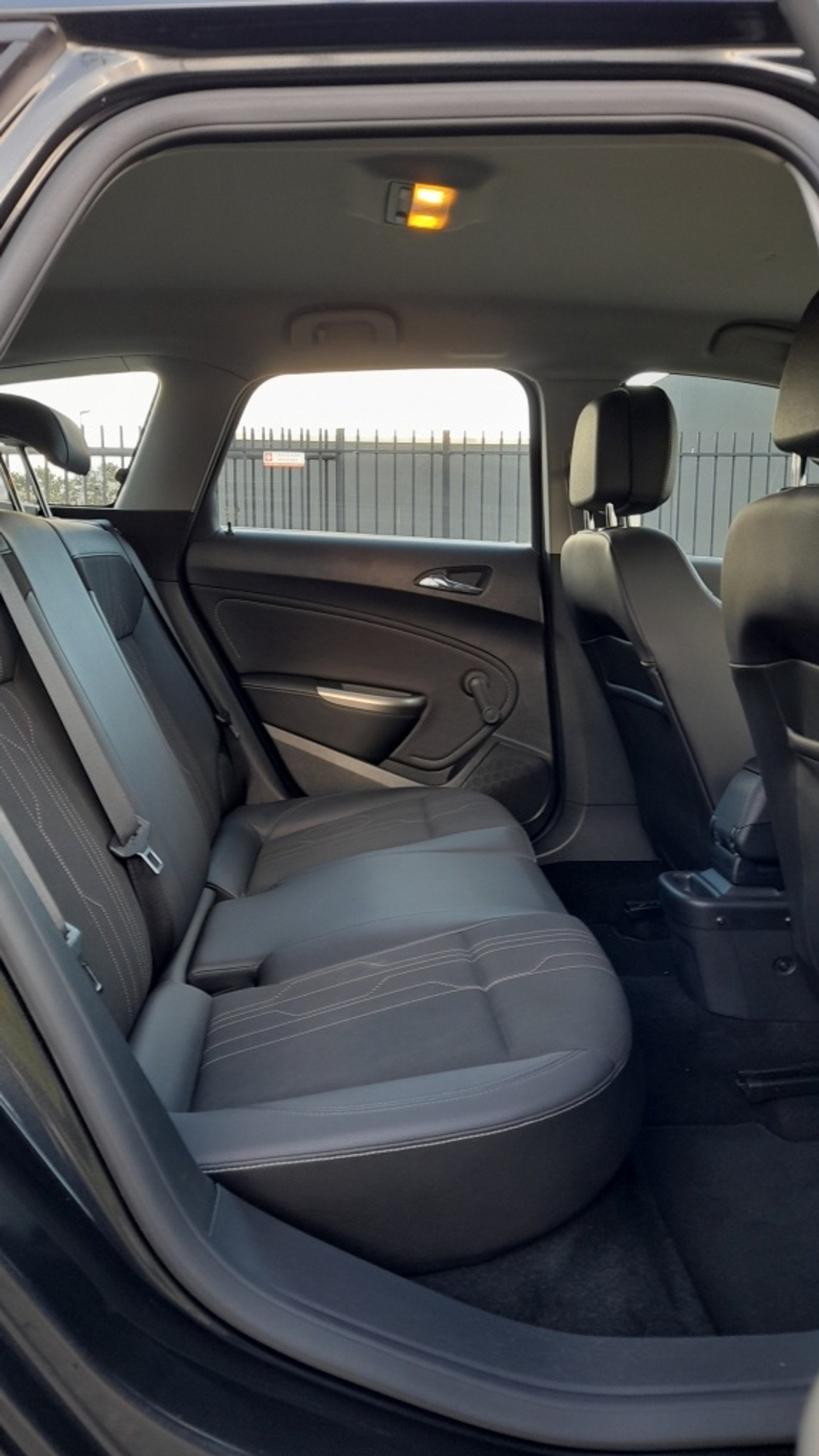 Foto van Opel Astra Sports Tourer