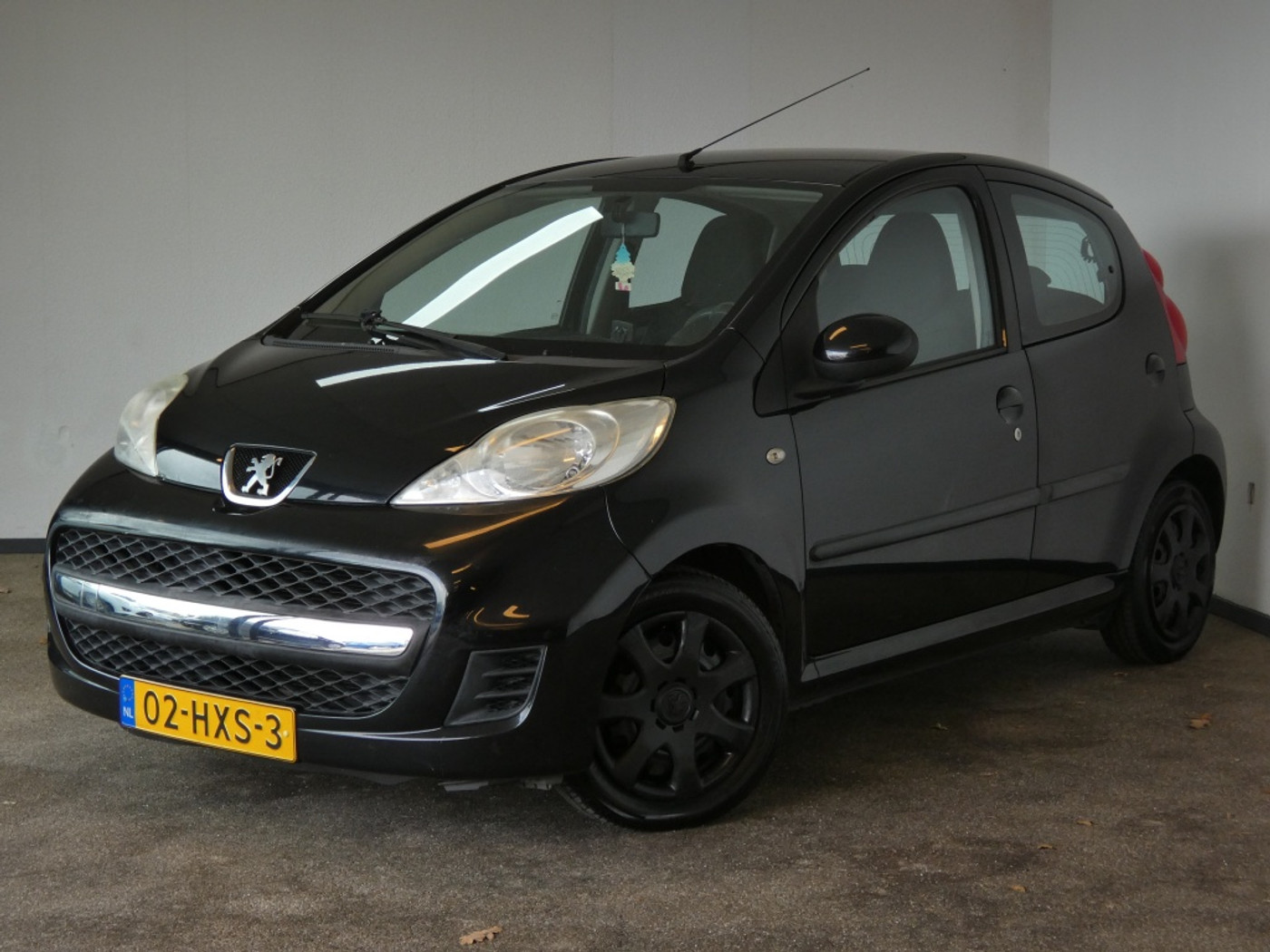 Peugeot Peugeot 107 1.0-12V Sublime 2009 - voorkant