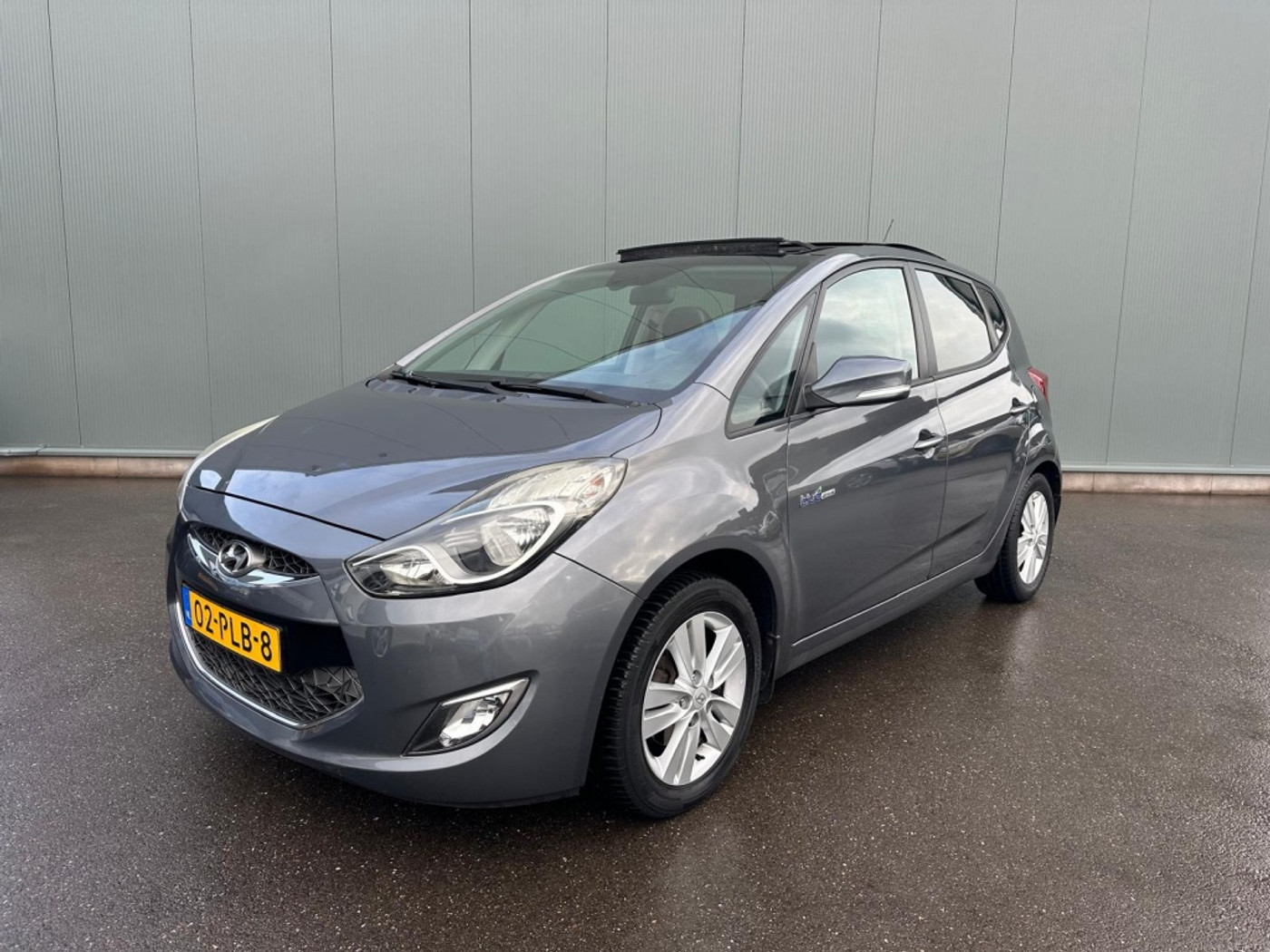 Hyundai Ix20 1.6i i-Catcher PANORAMADAK | TREKHAAK | NAP ! 2011 - voorkant