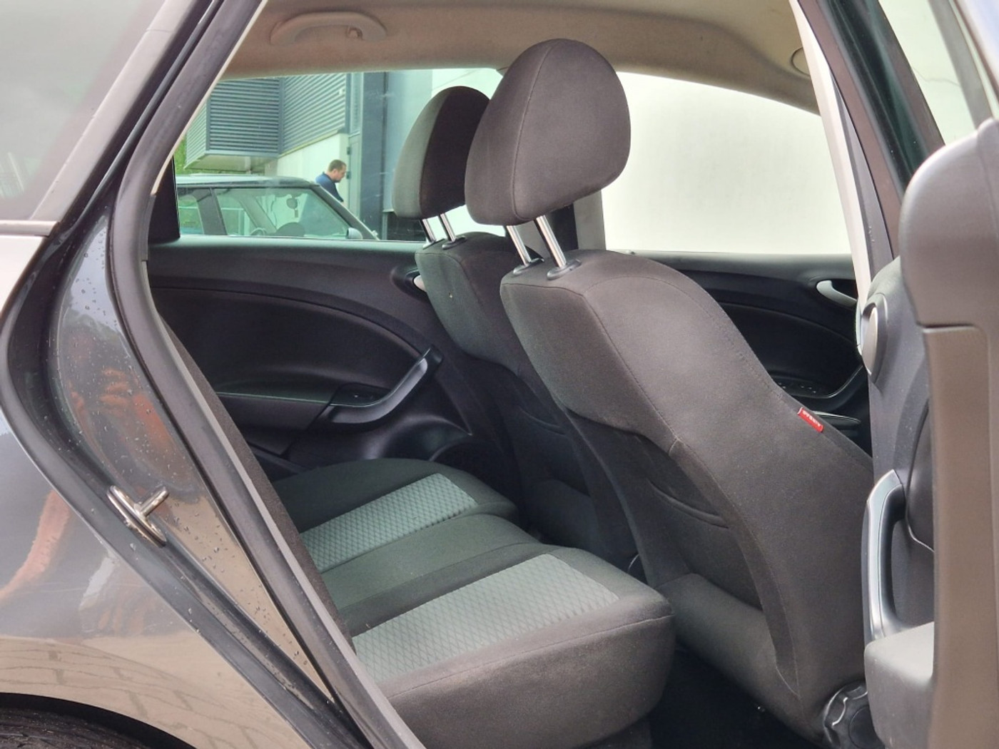 Foto van Seat Ibiza ST