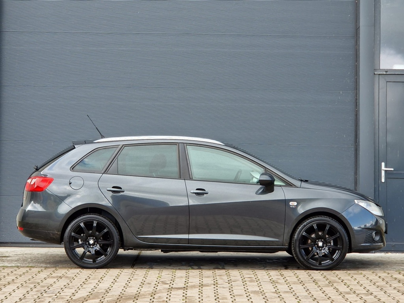 Foto van Seat Ibiza ST