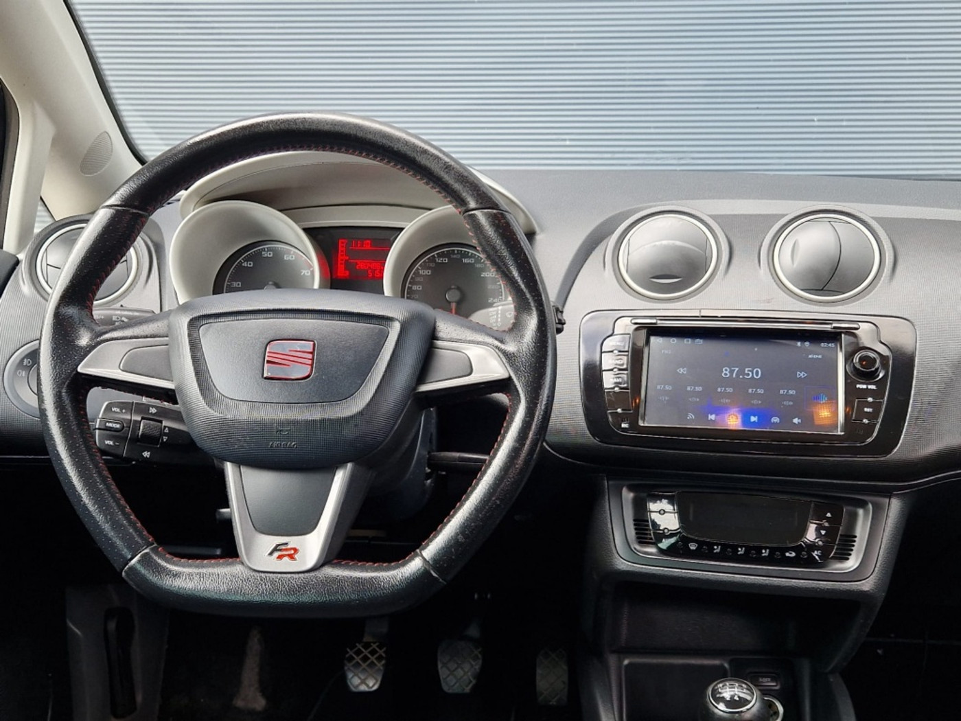 Foto van Seat Ibiza ST