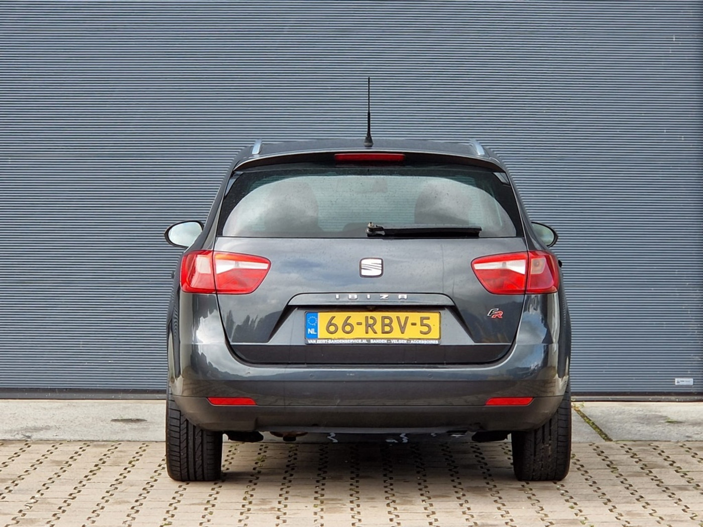 Foto van Seat Ibiza ST