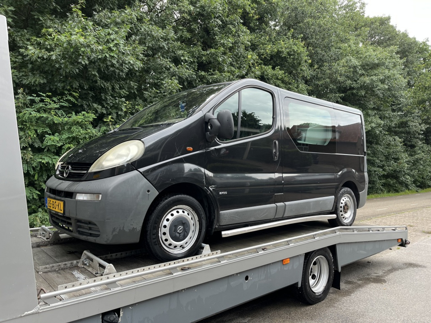 Opel Vivaro 1.9 DI L1H1 2002 - voorkant