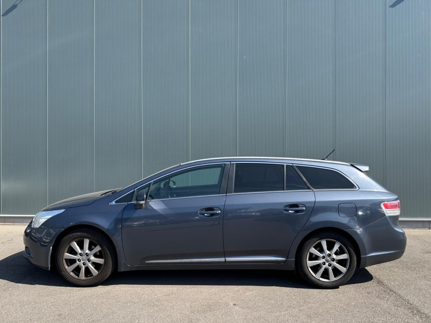 Foto van Toyota Toyota Avensis
