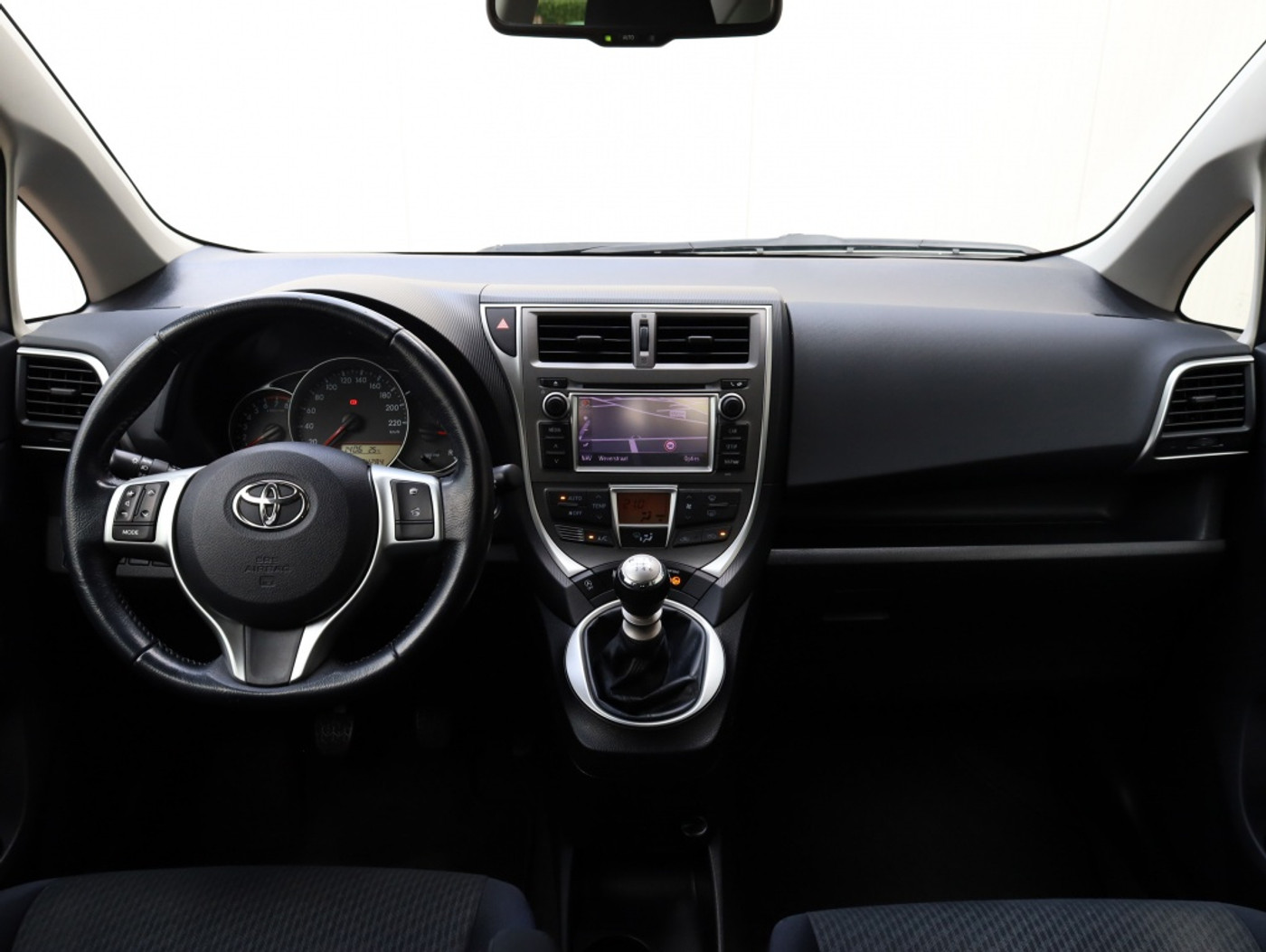 Foto van Toyota Toyota Verso-s