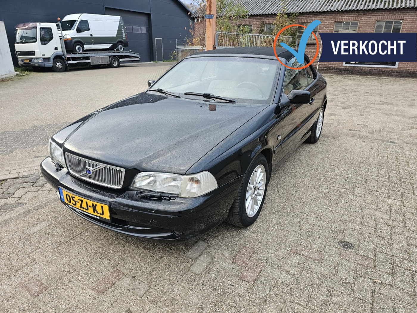 Volvo C70 2.4 T,Apk,Nap,Airco,Cabrio,Apk 1999 - voorkant