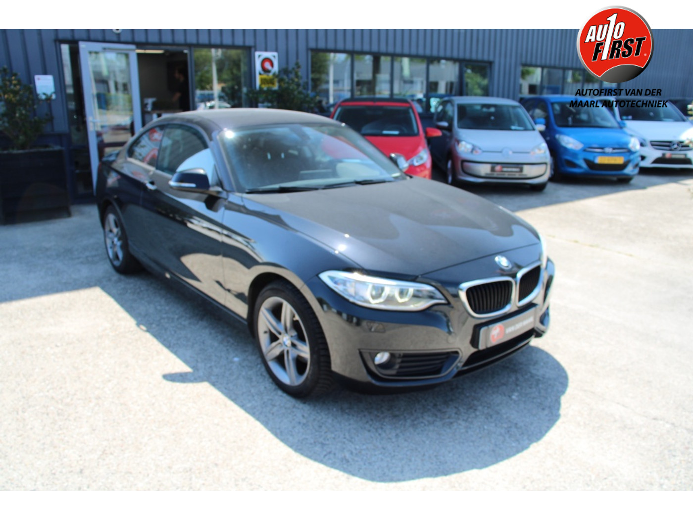 BMW 218i 218i Cent.Exec. 2016 - voorkant