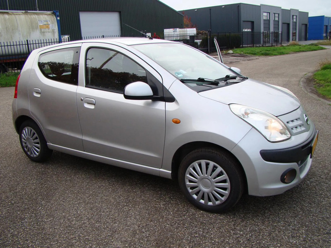Foto van Nissan Pixo