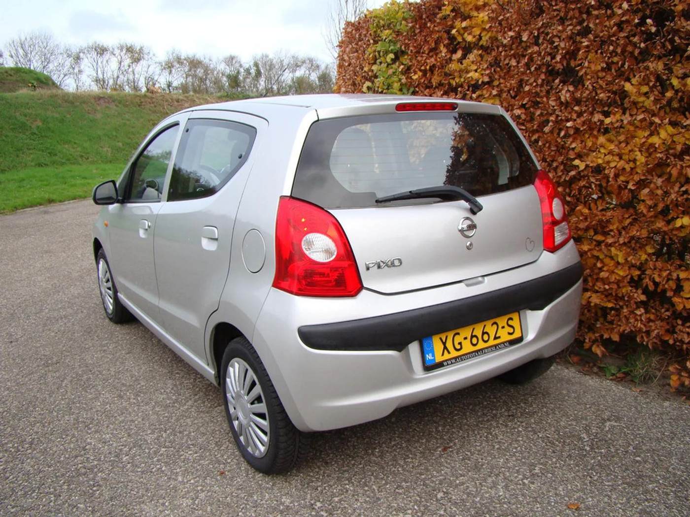 Foto van Nissan Pixo