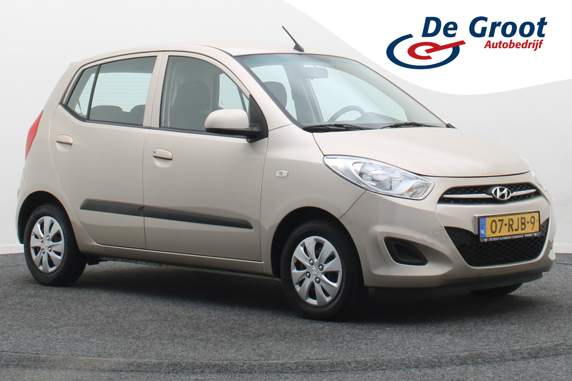 Hyundai I 10 1.1 i-Drive Cool 2011 - voorkant
