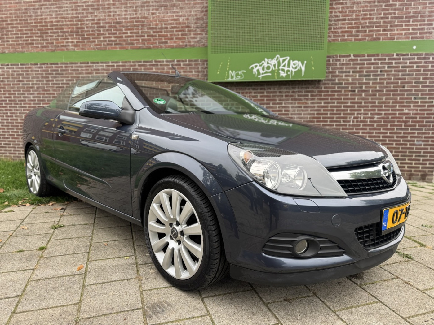 Foto van Opel Astra Twin Top