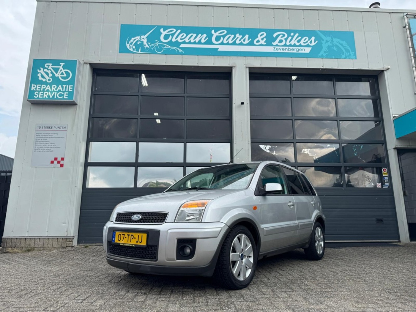 Ford Fusion 1.4-16V Futura 2006 - voorkant