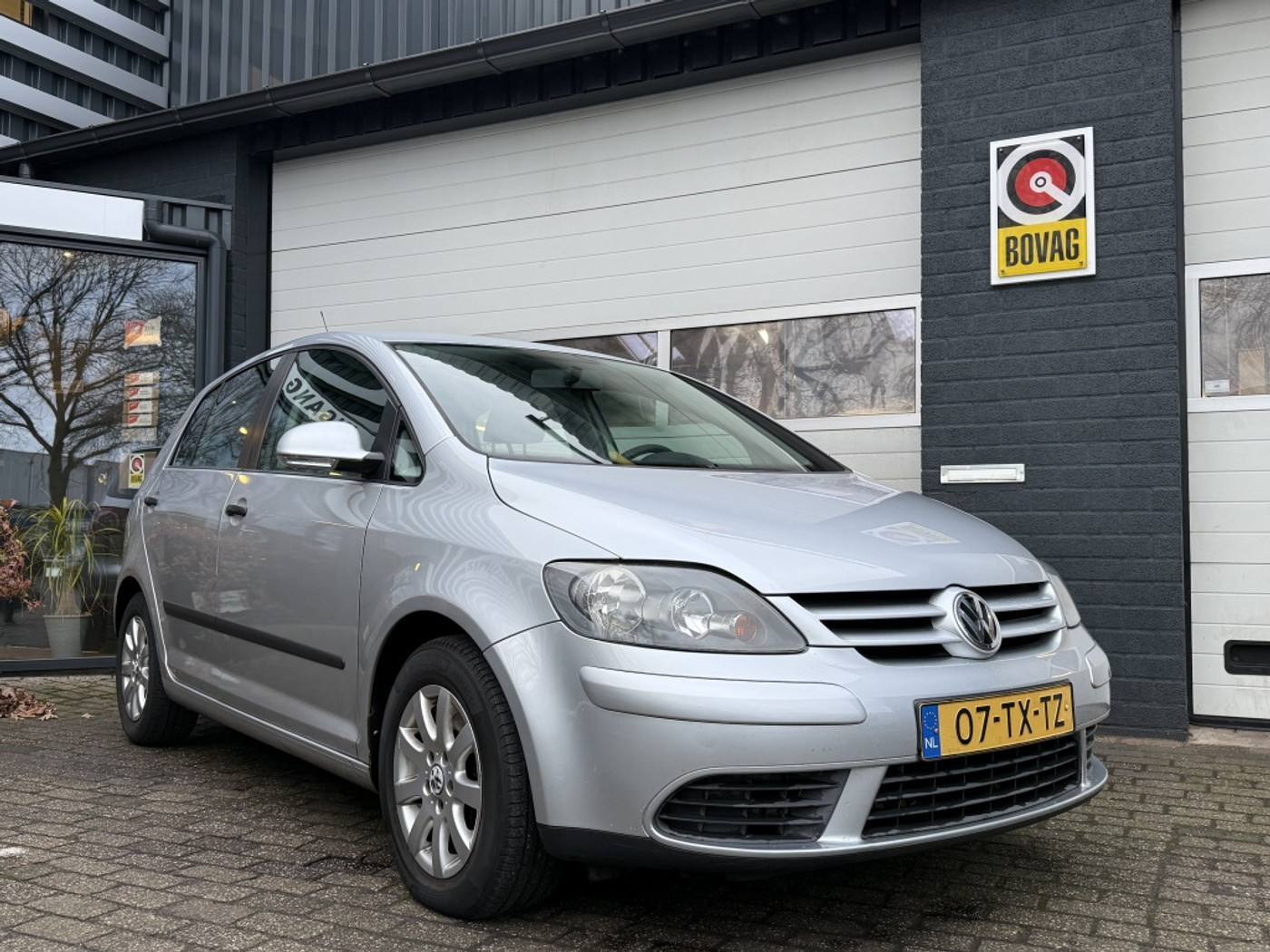 Volkswagen Golf Plus 1.6 FSI Comfortl.Bns 2007 - voorkant