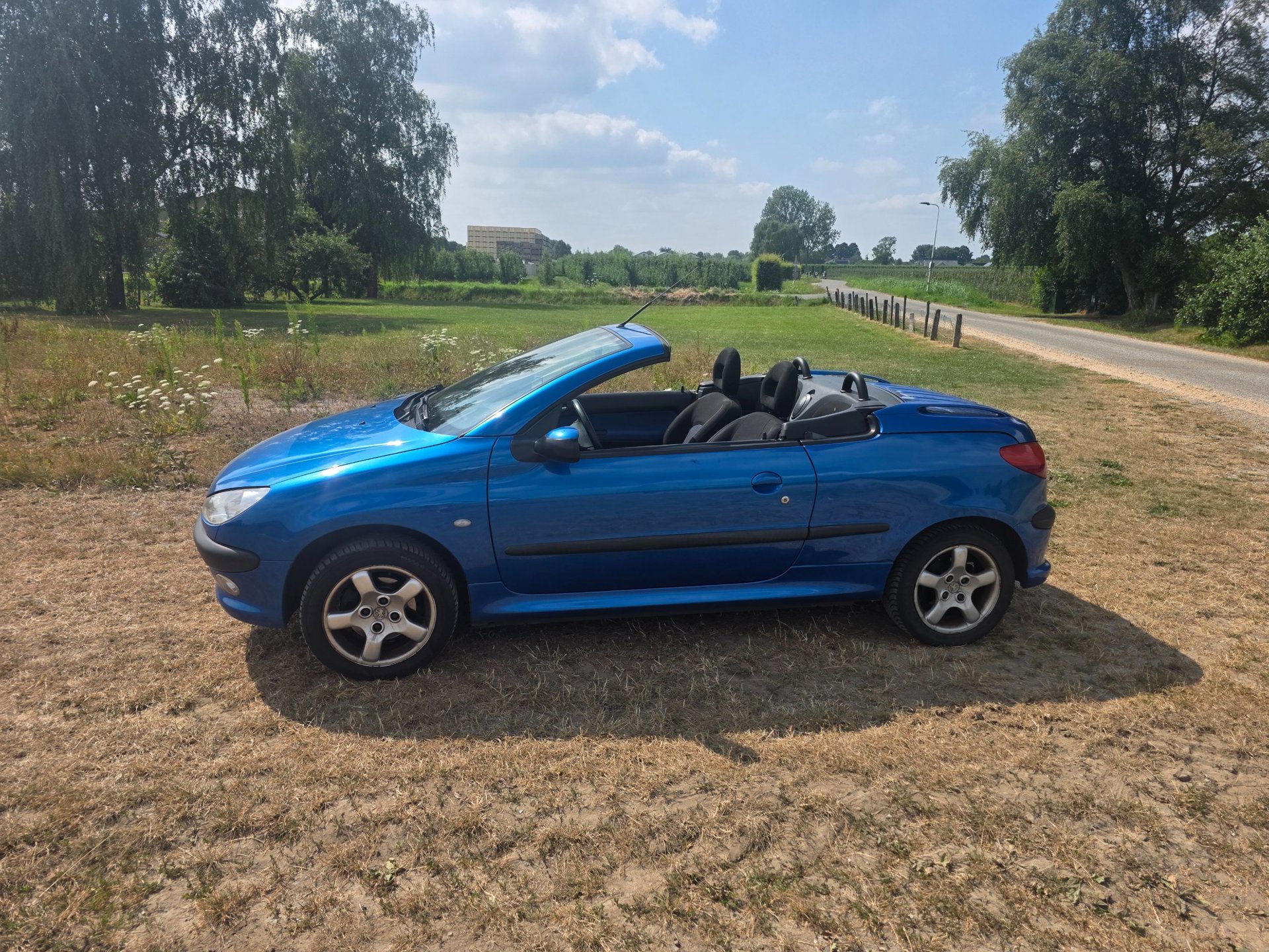 Peugeot 206 1.6-16V 2002 - voorkant