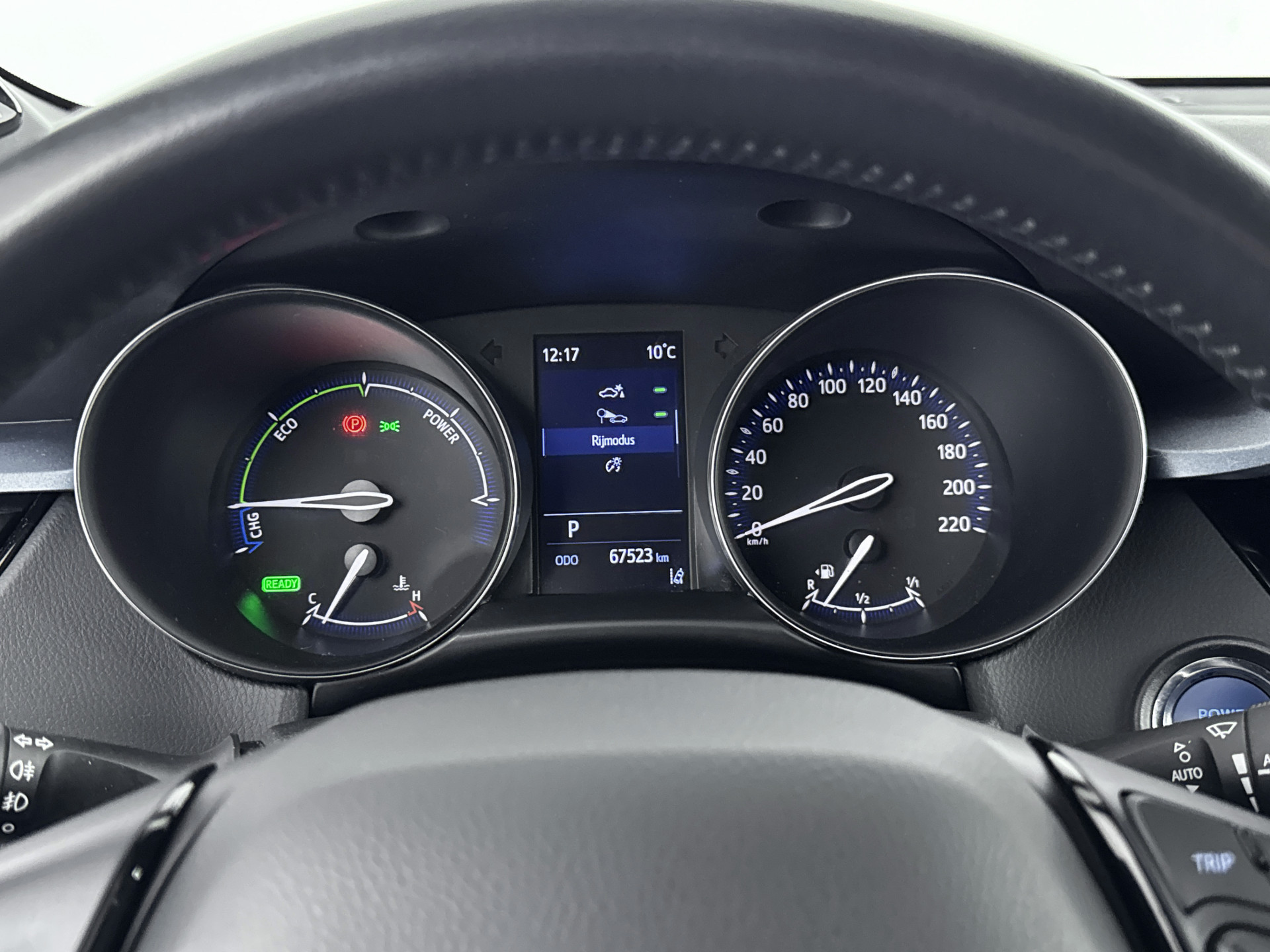 Foto van Toyota C-hr