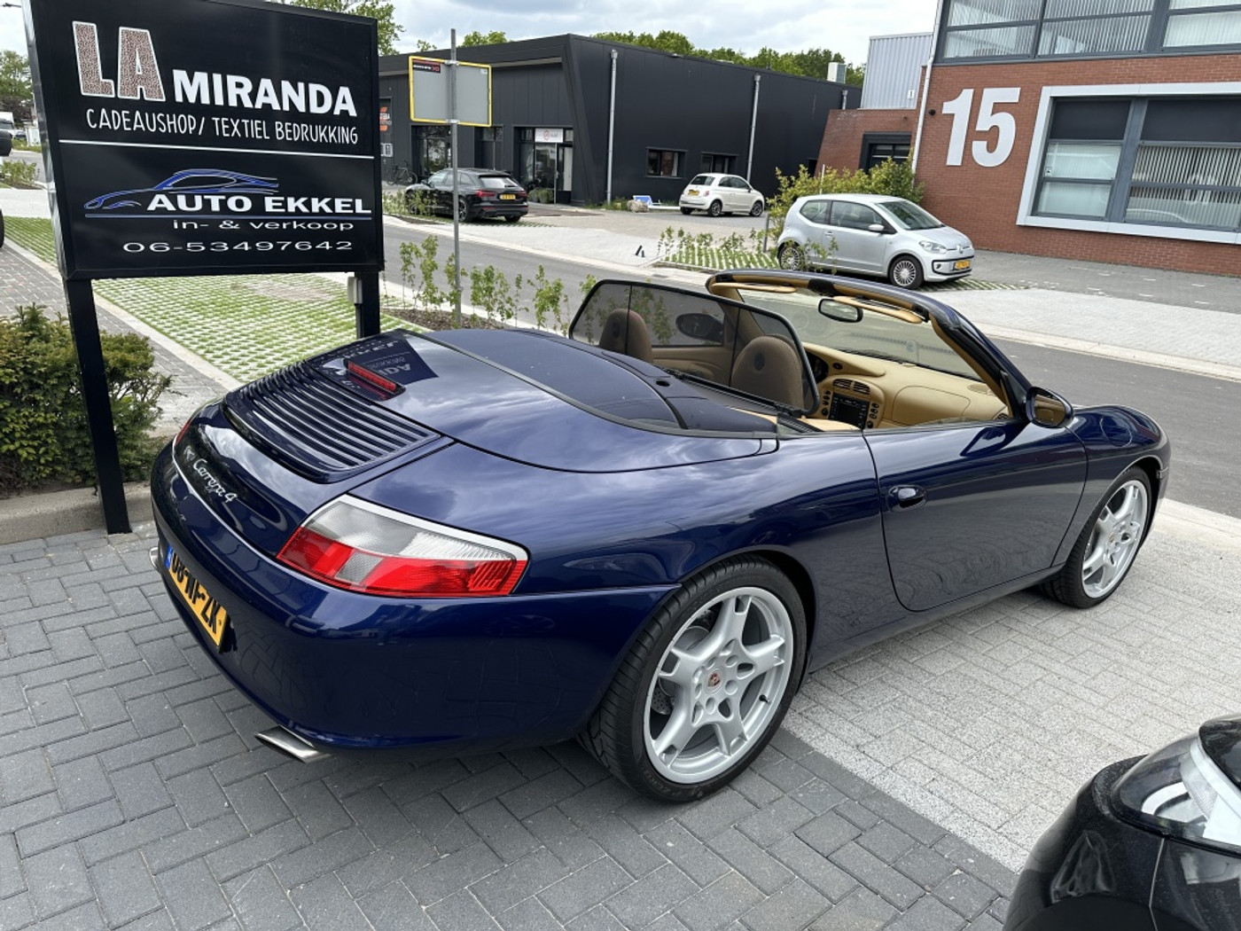 Foto van Porsche 911 Carrera