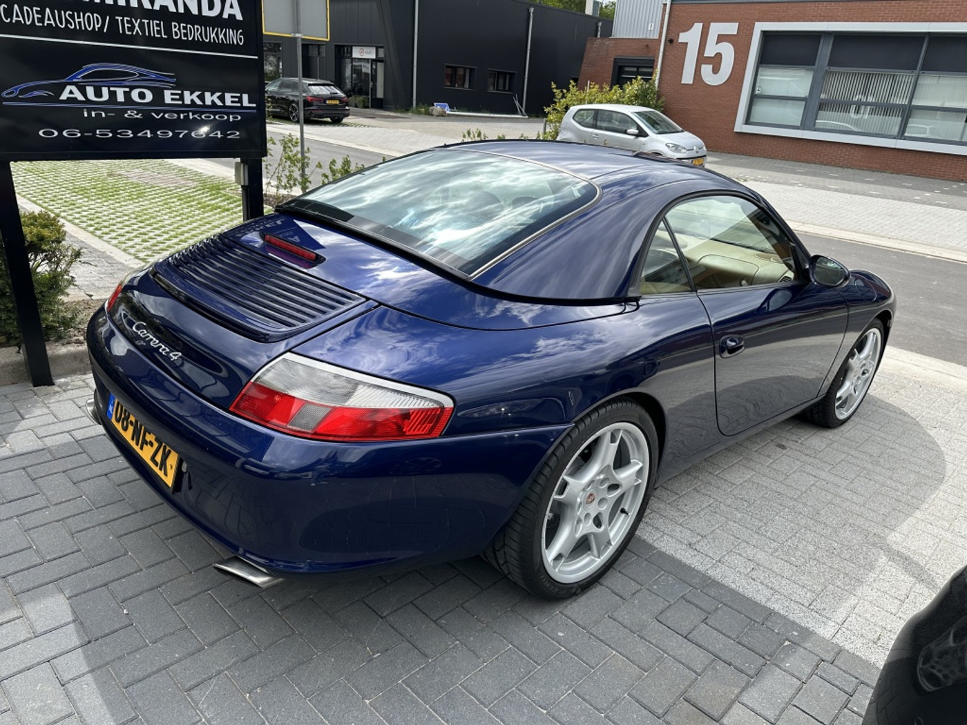 Foto van Porsche 911 Carrera