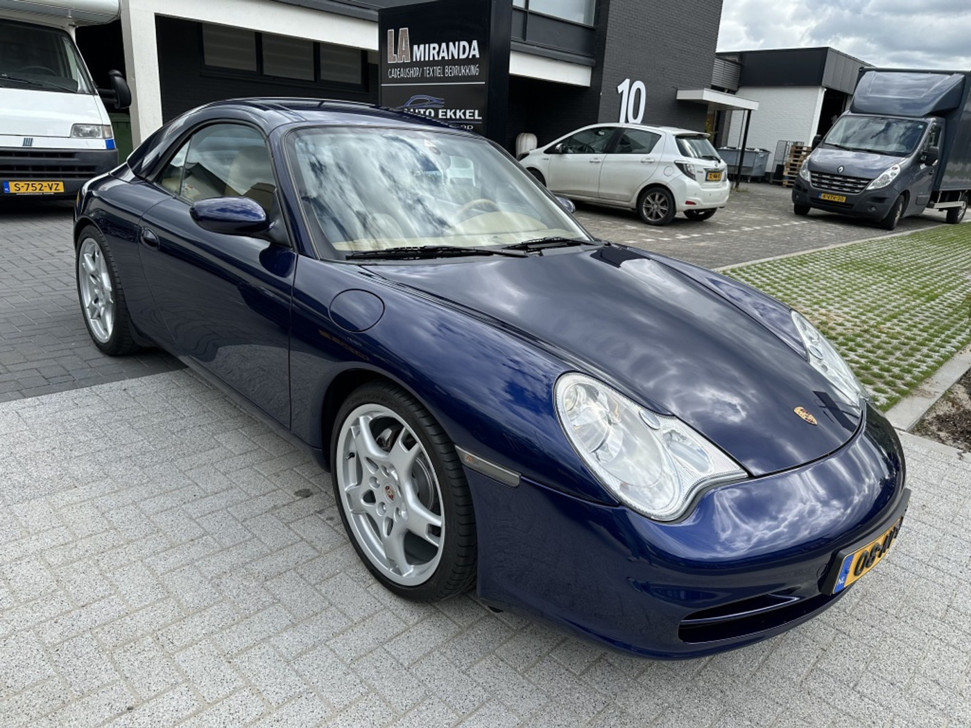 Foto van Porsche 911 Carrera