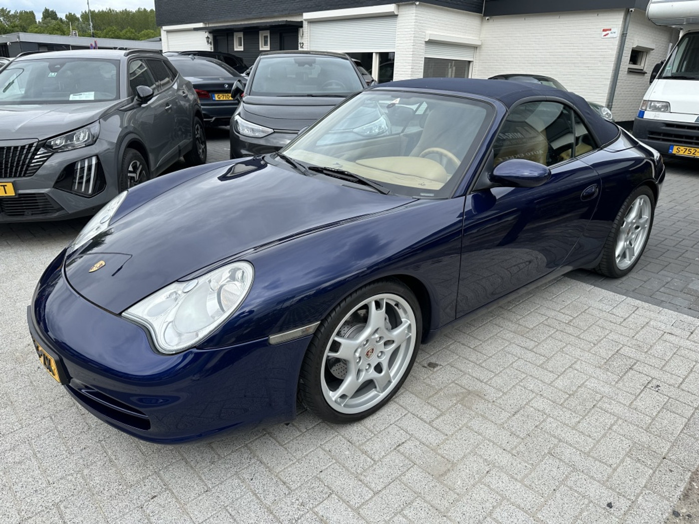 Foto van Porsche 911 Carrera