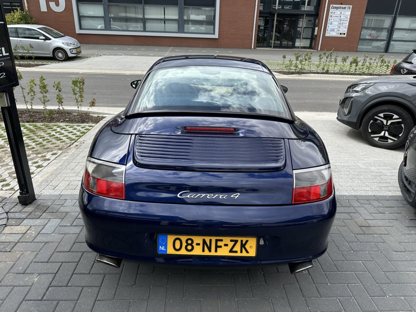 Foto van Porsche 911 Carrera