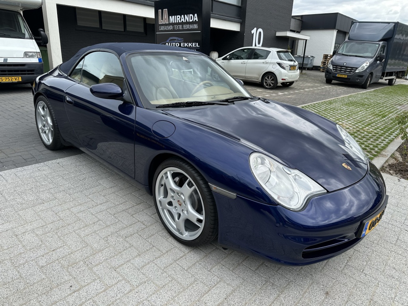 Foto van Porsche 911 Carrera