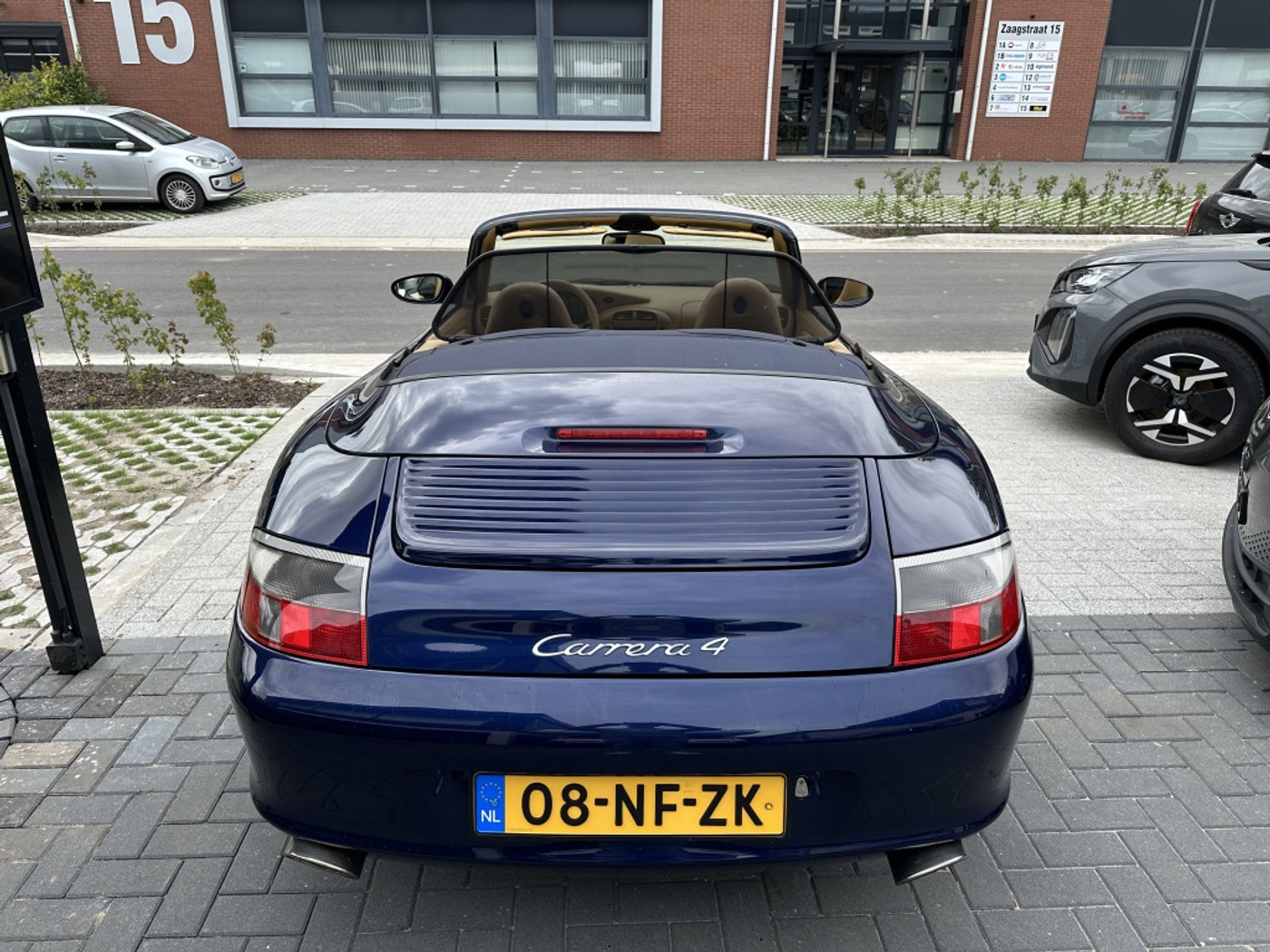 Foto van Porsche 911 Carrera
