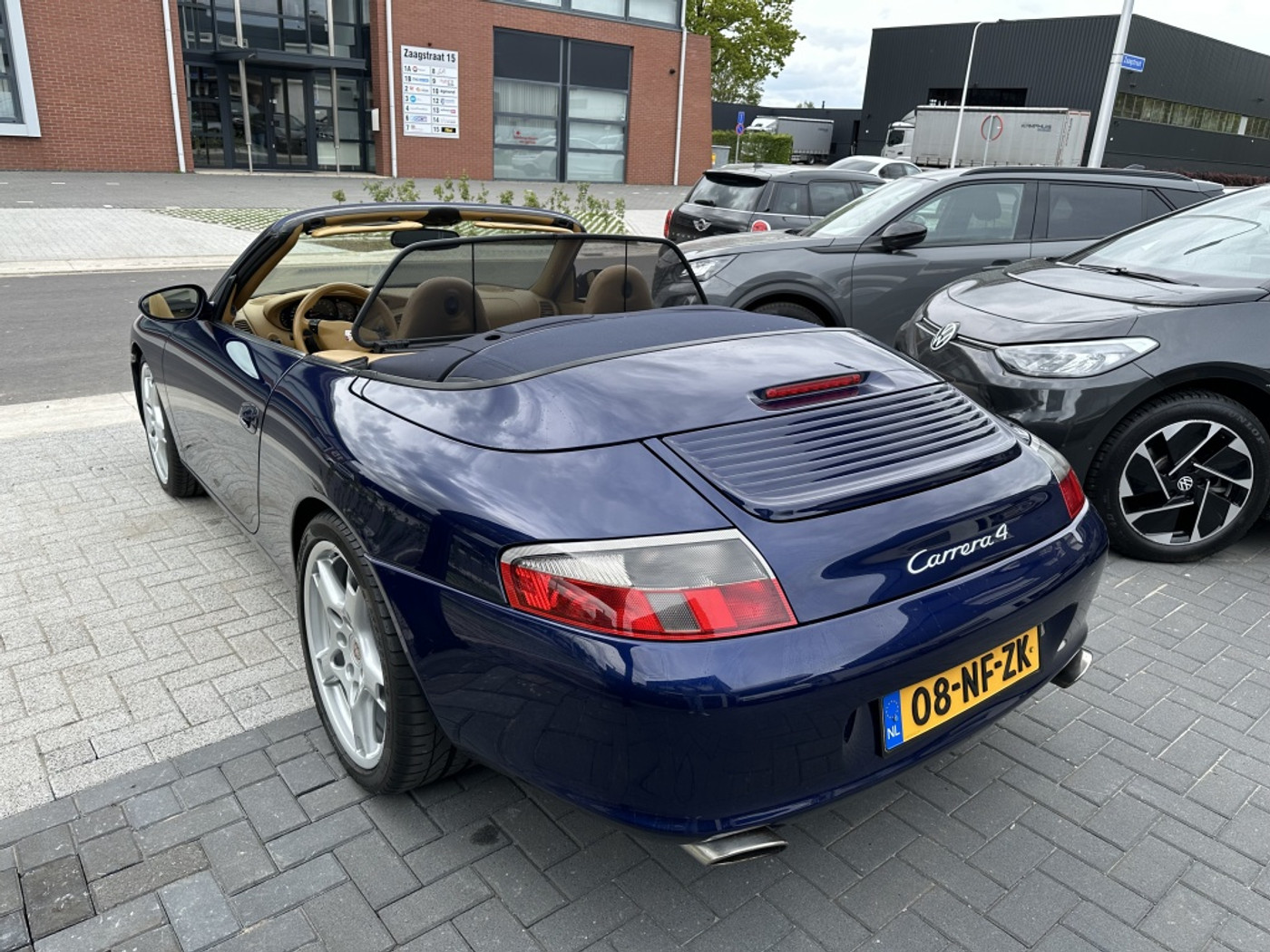 Foto van Porsche 911 Carrera