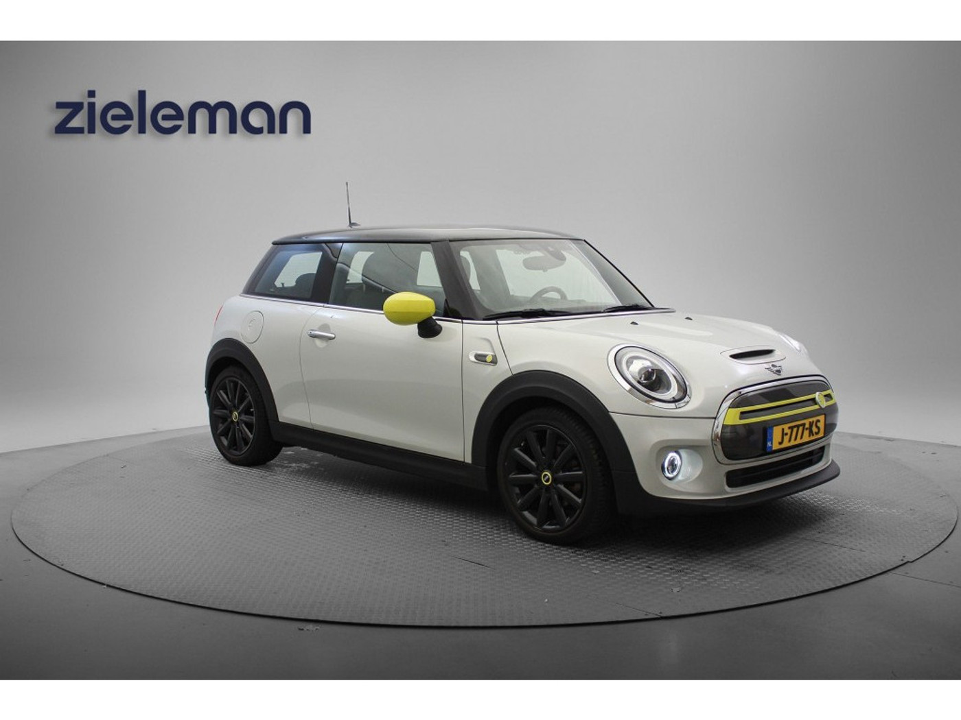Mini Cooper Se Electric Essential 33 kWh - Carplay, Navi, Half Leer, Camera, St 2020 - voorkant