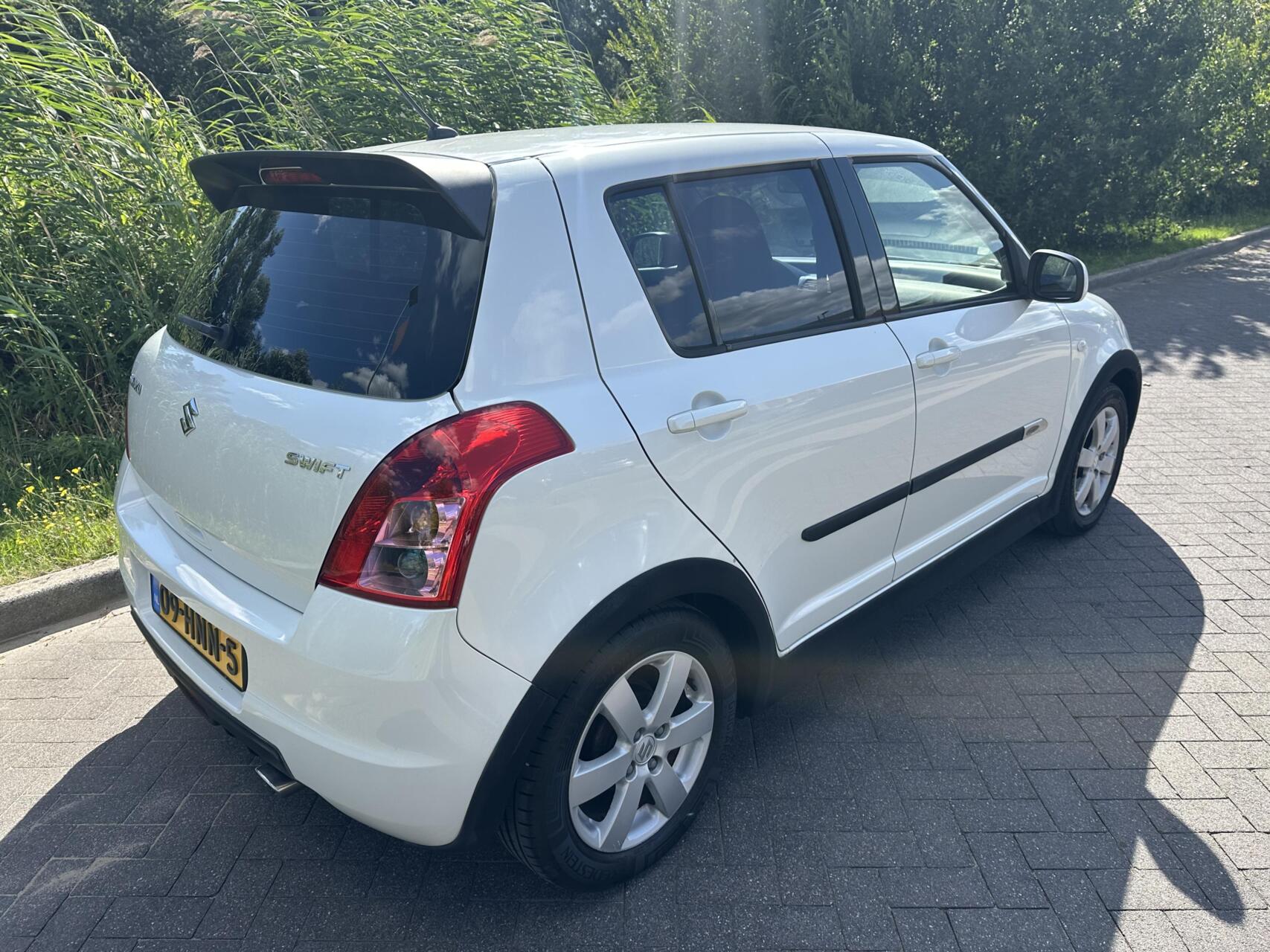 Foto van Suzuki Swift