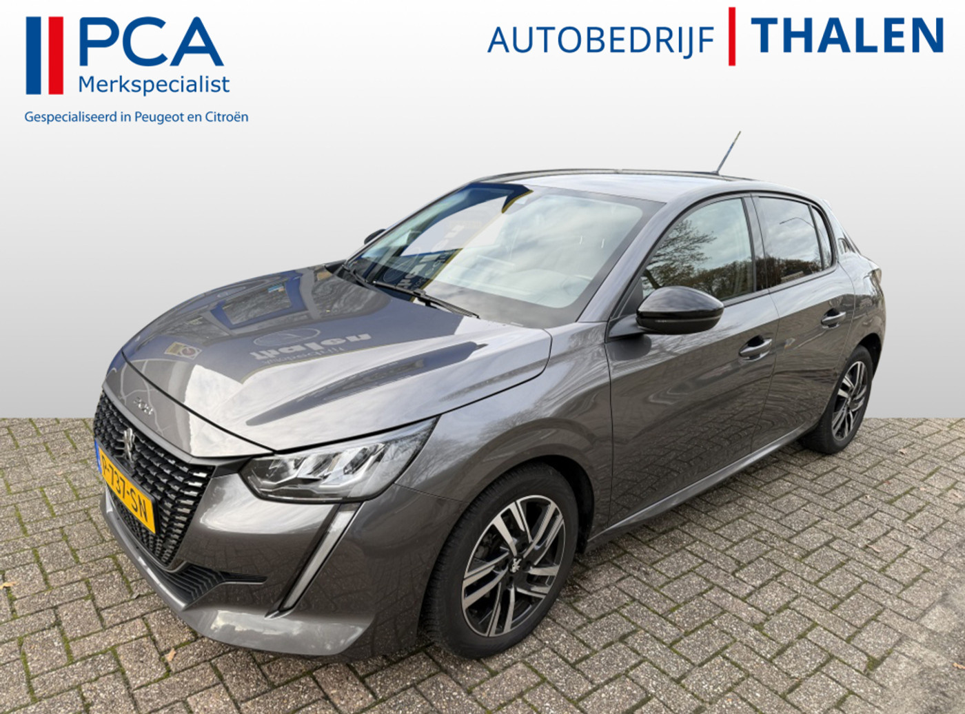 Peugeot 208 1.2 PureTech Allure Pack 2022 - voorkant