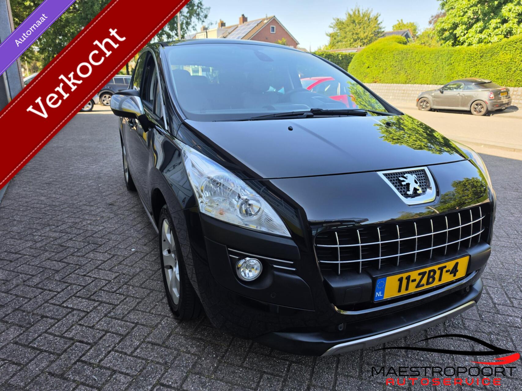Peugeot 3008 1.6 Allure | Origineel NL | NAP 109.000 km | Leder | Navigatie | Trekhaak prijs: € 5.999 2012 - voorkant