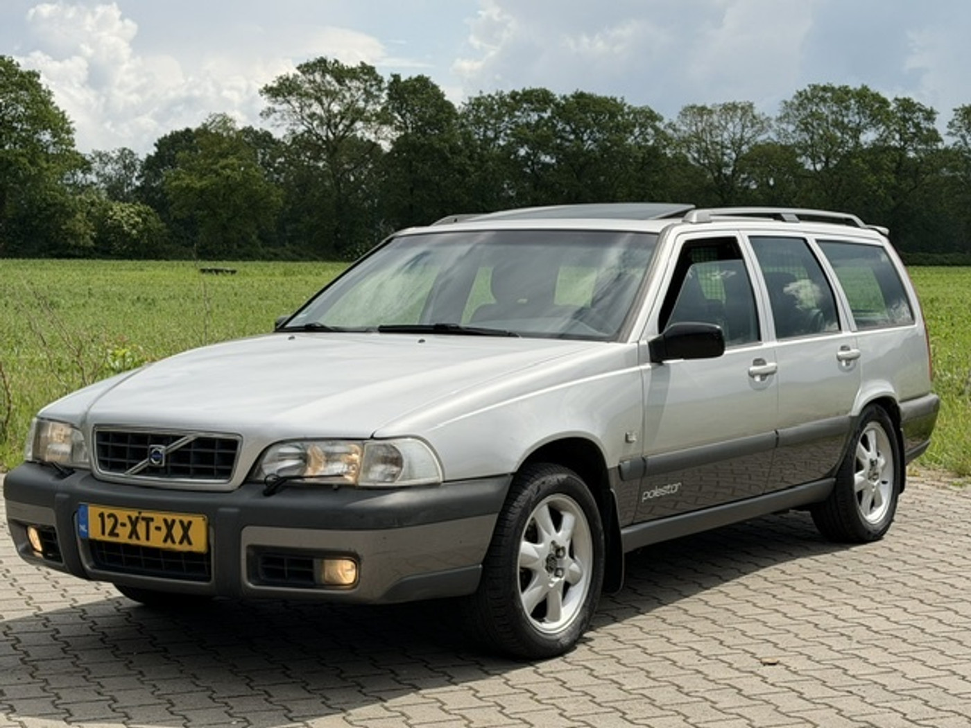 Volvo V70 2.4T AWD AUT 2000 LPG-G3 ALLE OPTIES DE MOOISTE NL 2000 - voorkant
