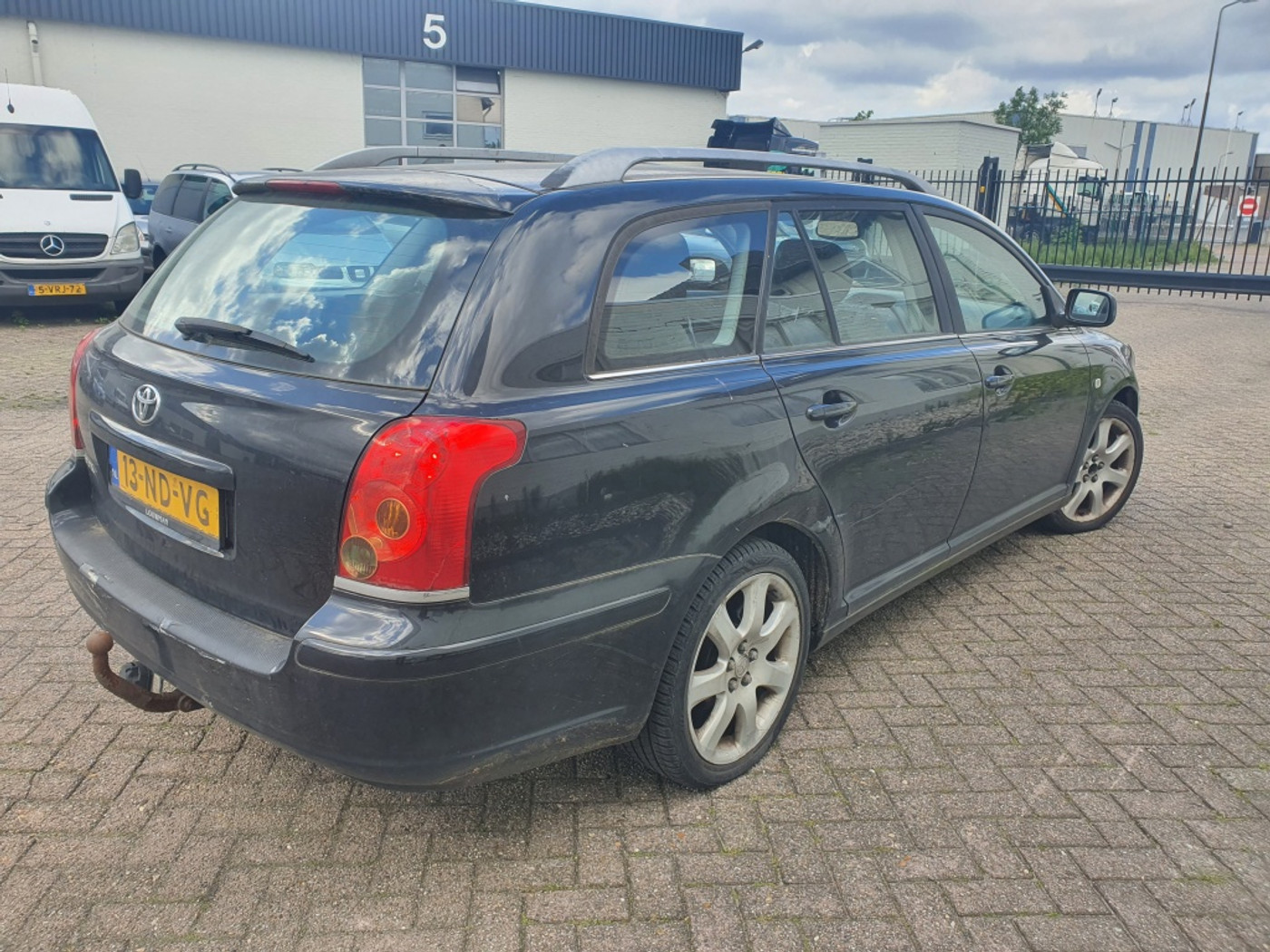 Foto van Toyota Toyota Avensis