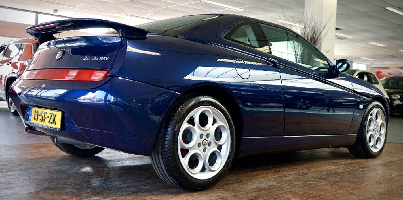 Foto van Alfa Romeo ( Alfa Romeo GTV V6 24v )