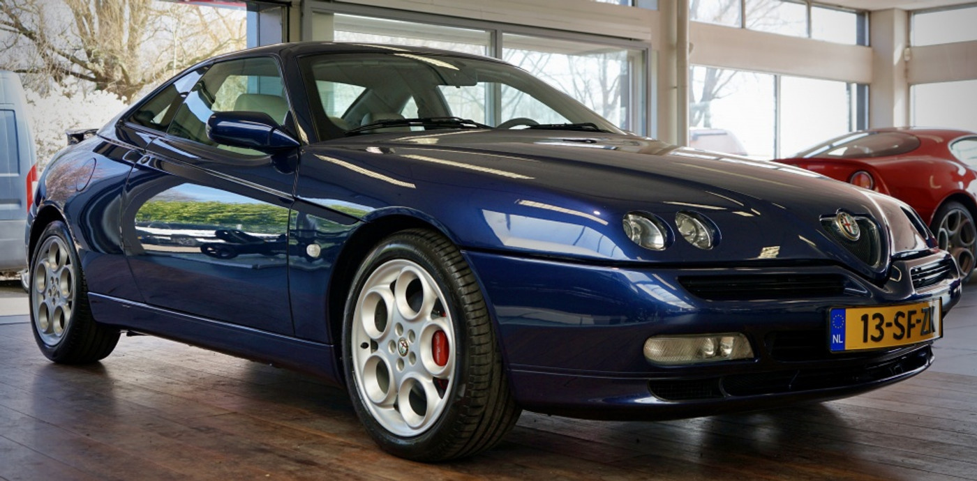 Alfa Romeo ( Alfa Romeo GTV V6 24v ) 3.0-24V V6 L | nieuwstaat | 1999 - voorkant