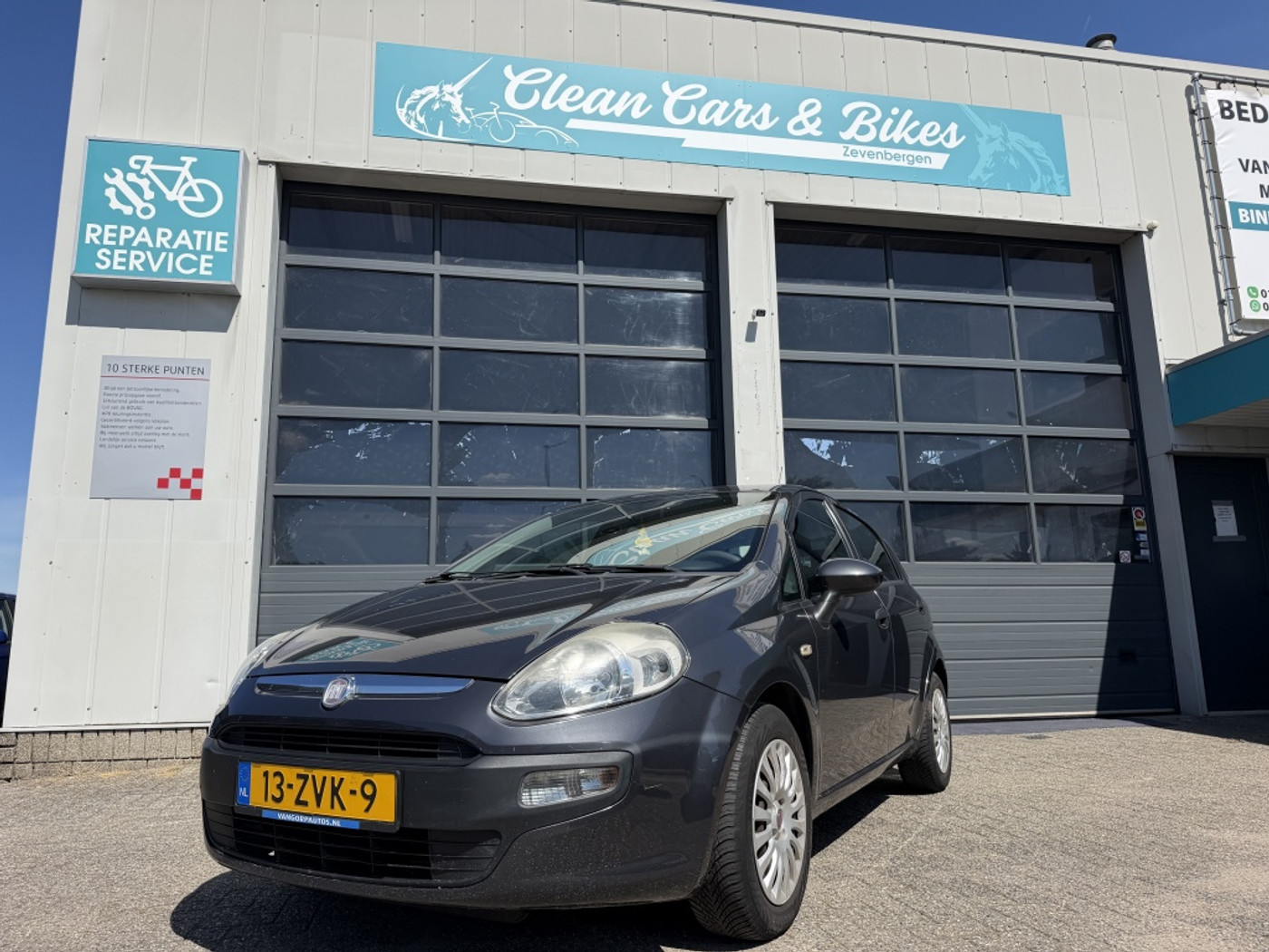 Fiat Fiat Punto 1.2 Active 2011 - voorkant