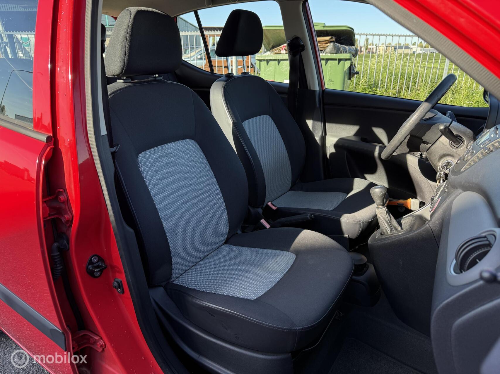 Foto van Hyundai I 10