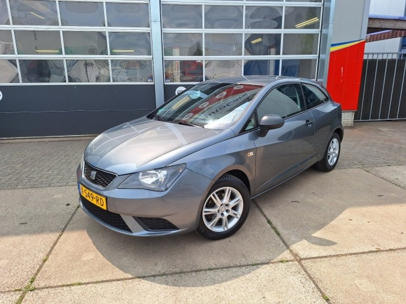 Seat Ibiza 1.2 Reference 2013 - voorkant