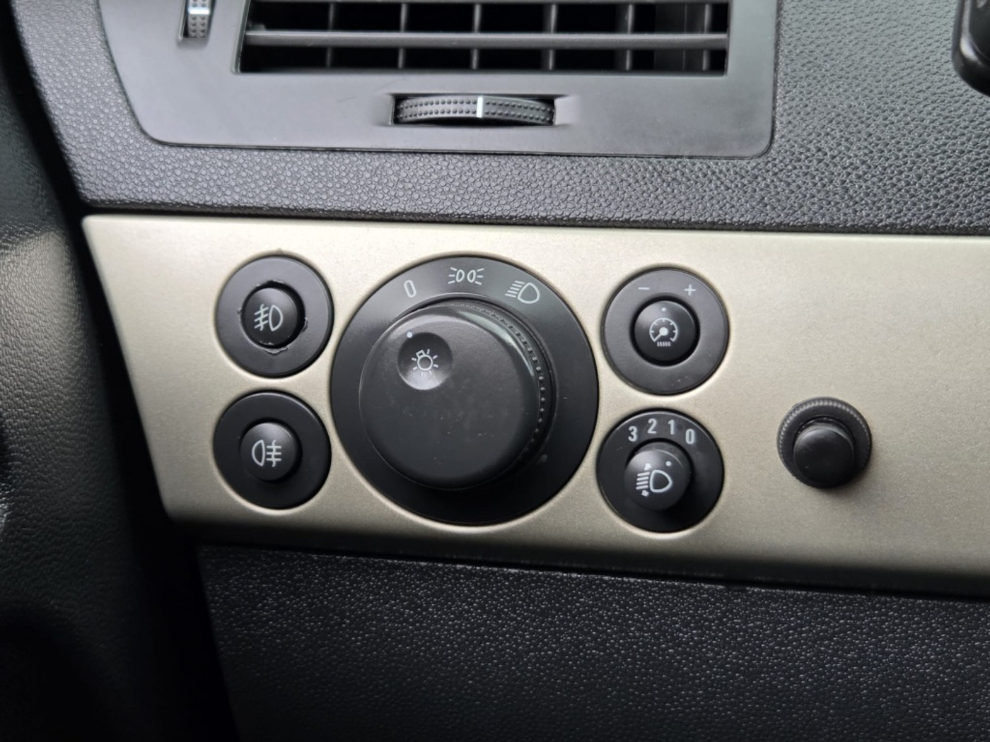 Foto van Opel Astra GTC