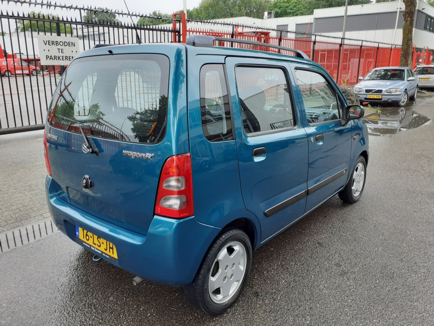 Foto van Suzuki Wagon R